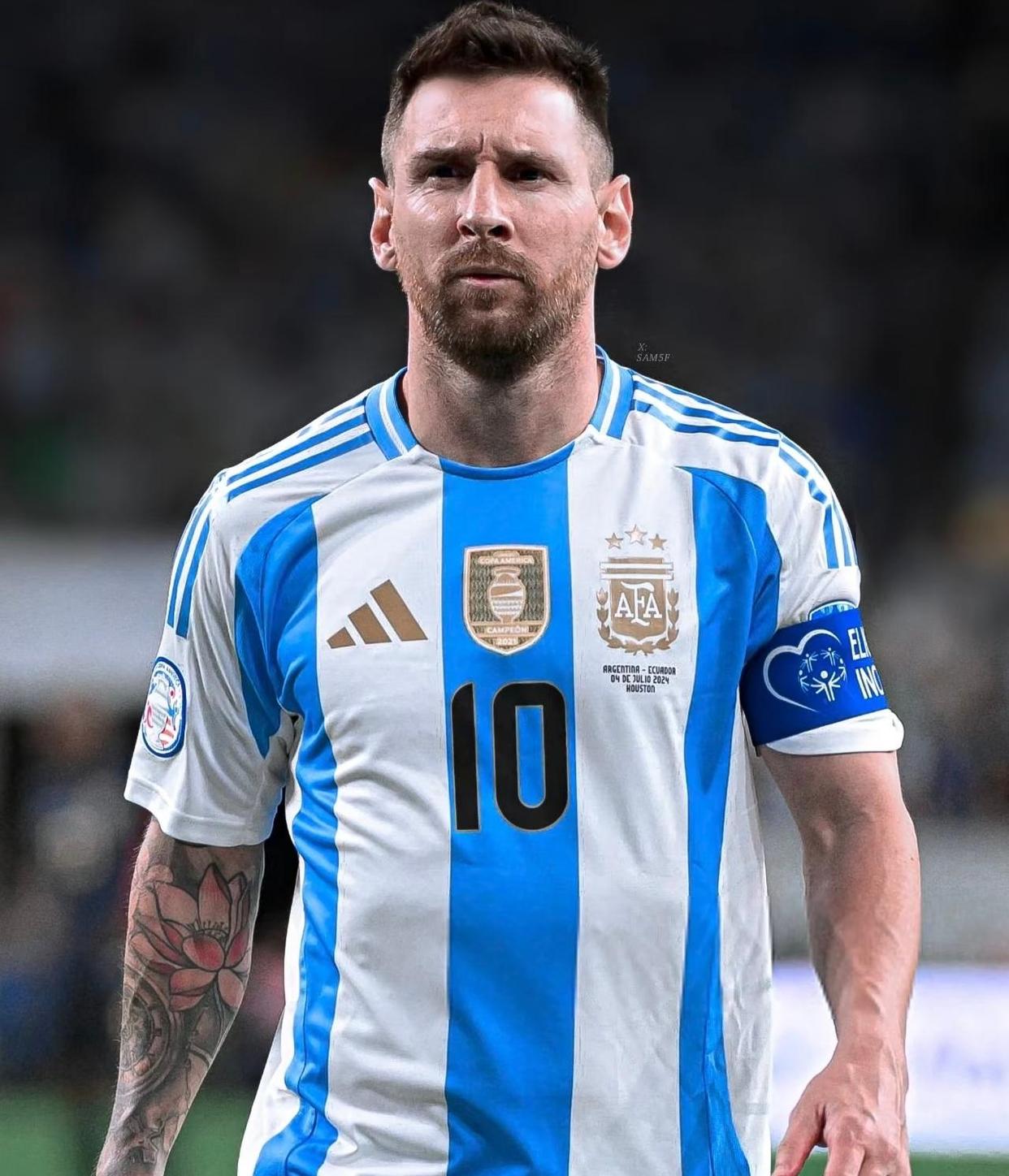 包含赛后皇家马德里备战英超；扳平良机细节曝光；质疑声仍在；心理建设被强调的词条